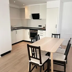 Apartment Roemer Und